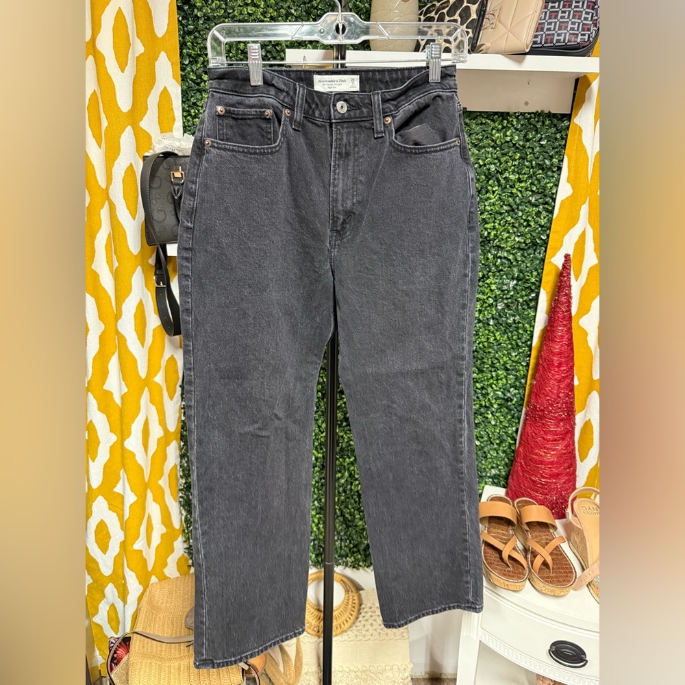 Abercrombie & Fitch Dark Gray or light wash black Jeans